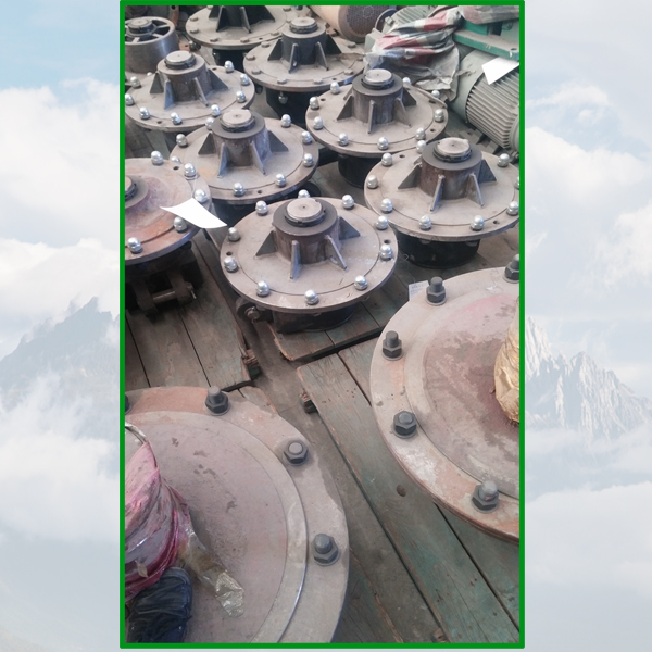 分级下部轴承座